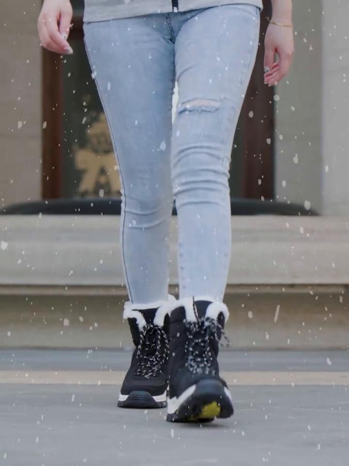 Dameslaarzen Waterdichte laarzen Winter Houd warm Kwaliteit Mid-Calf Sneeuwlaarzen Dames Vetersluiting Comfortabel met Fleece Voering