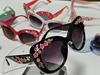 Baroque Modern Vintage Cat Eye Sunglasses Women Luxury Designer Sun Glasses Fashion Pink Shades Female Flower Decoration