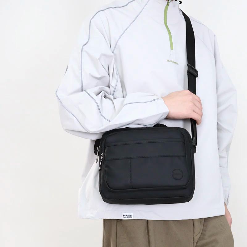 Sacoche Documentaire d'Affaires pour Homme Légère Grande Capacité Multi-Compartiments Sac Bandoulière Sac d'Épaule pour Trajet