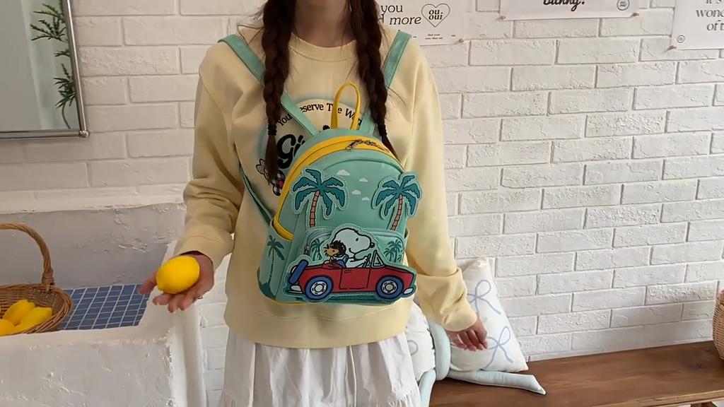 Zaino in materiale PU con personaggio dei cartoni animati Snoopy e chiusura a cerniera per viaggi casual e bambini