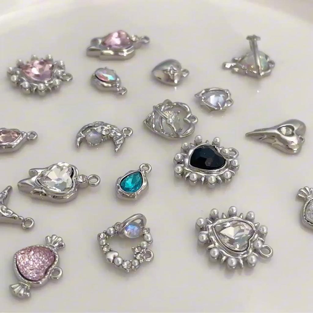Diamond Alloy Charm Heart Star Moon Shaped Pendant Necklace Bracelet Earrings DIY Jewelry Accessories