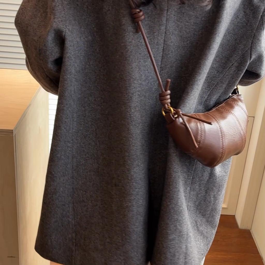 Faux Leather Moon Shape Shoulder Bag for Women Fashionable Crossbody Bag with Knotted Handle Design