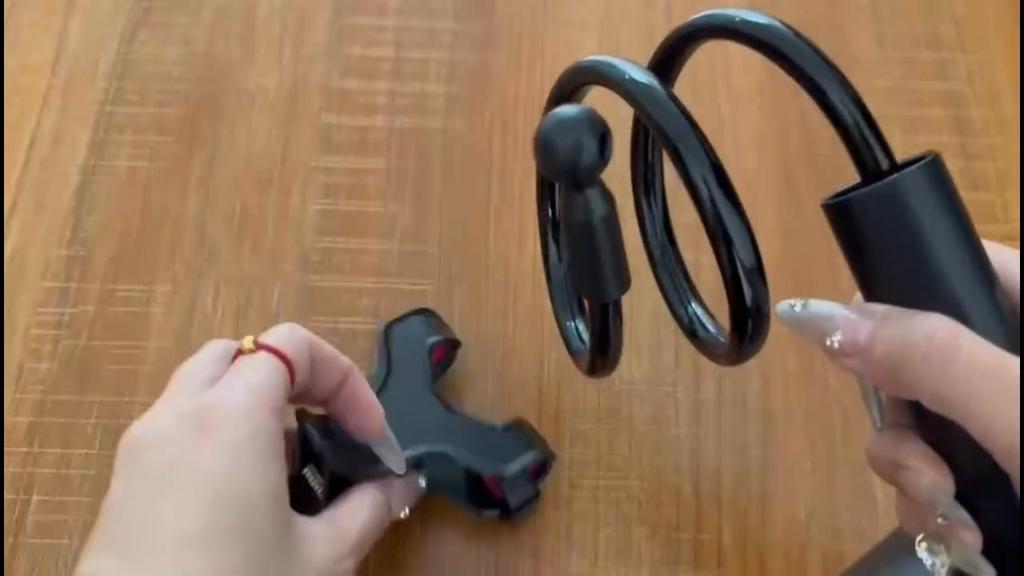 Supporto per telefono cellulare da tavolo Lazy Bedside con morsetto flessibile a collo d'oca lungo e maniglia, supporto per persona pigra, supporto per live sospeso