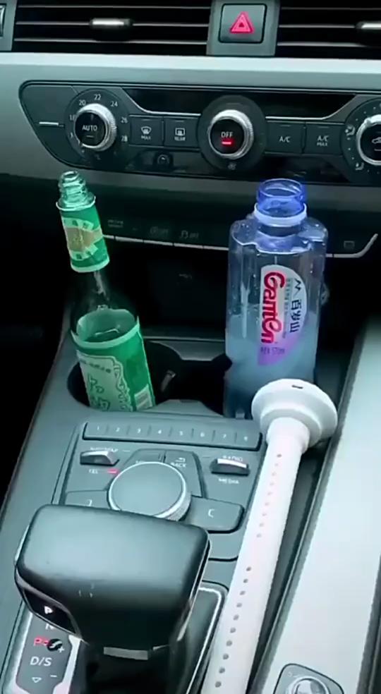 Tragbarer USB-Luftbefeuchter für Auto, Zuhause, Zimmer, Büro, Desktop, kleiner Nano-Spray, Wasserauffrischer, Mineralwasserflasche, Tasse, Luftbefeuchter
