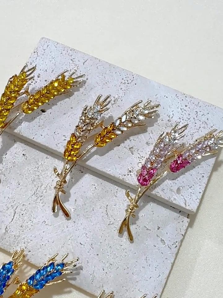 Exquisite Crystal Wheat Ear Brooch Fashion Simple Suit Coat Clothing Corsage Pin with Accessories