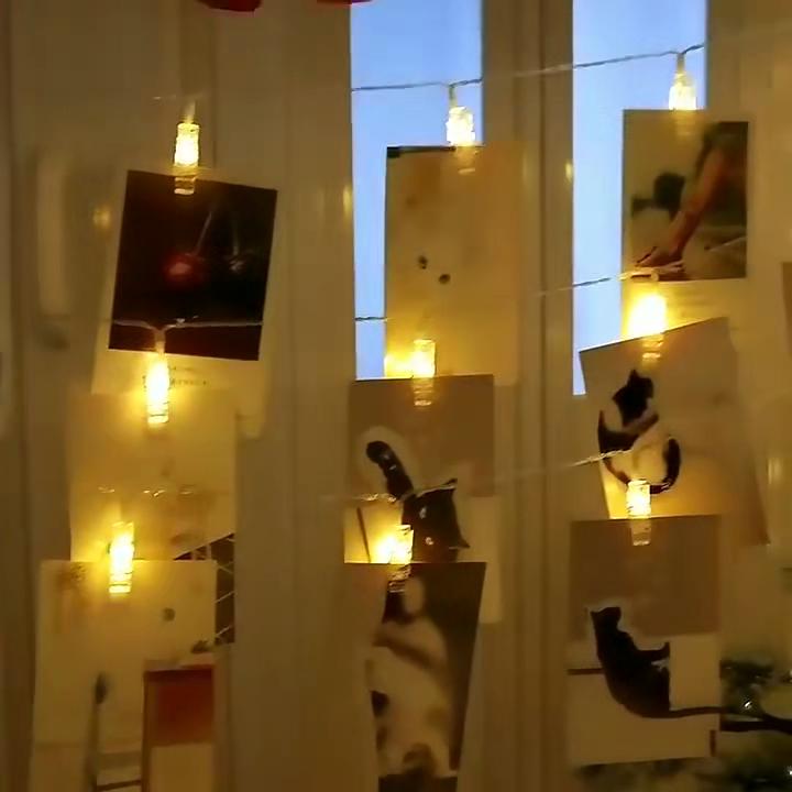 LED-Lichterkette mit Clips kann kleine Karten, Postkarten, Neujahr, Weihnachten, Jubiläum, Bilderdekoration, Studio-Wandlichtkette aufhängen
