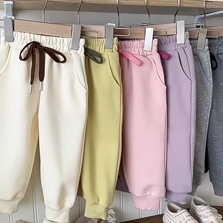 Dziecięce Spodnie Dresowe Jesienno-Zimowe, Luźne i Uniwersalne Codzienne Spodnie Sportowe dla Chłopców i Dziewczynek, Dziecięce Pluszowe Długie Spodnie