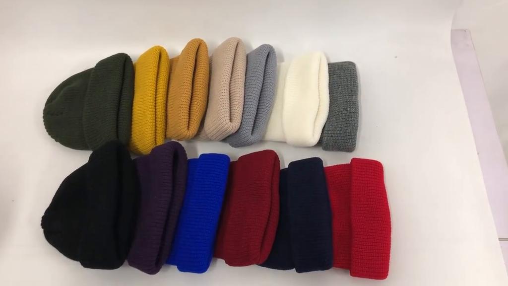 Unisex žieminės kepuraitės vyrams Moteriškos kepuraitės Hip Hop kepuraitės Gatvės megztas laisvalaikis kietas moliūgas nešiojamas melionas laisvalaikis kepuraitė